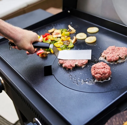 BBQs & Accesories