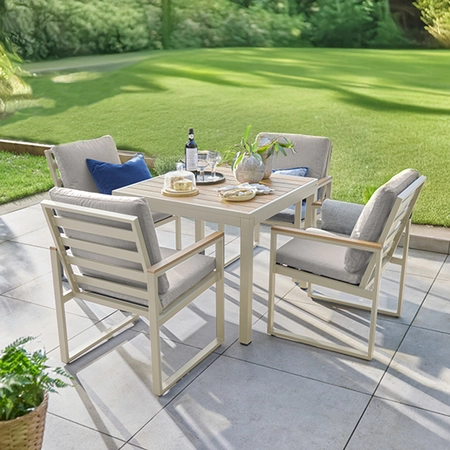 Swallowfield 4 Dining Set