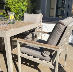 Swallowfield 4 Dining Set - image 2