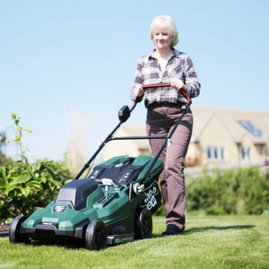 Webb 40V (2 x 20v) 43cm (17") Cordless Rotary Lawnmower (2 x 4AH Battery & Charger) - image 2